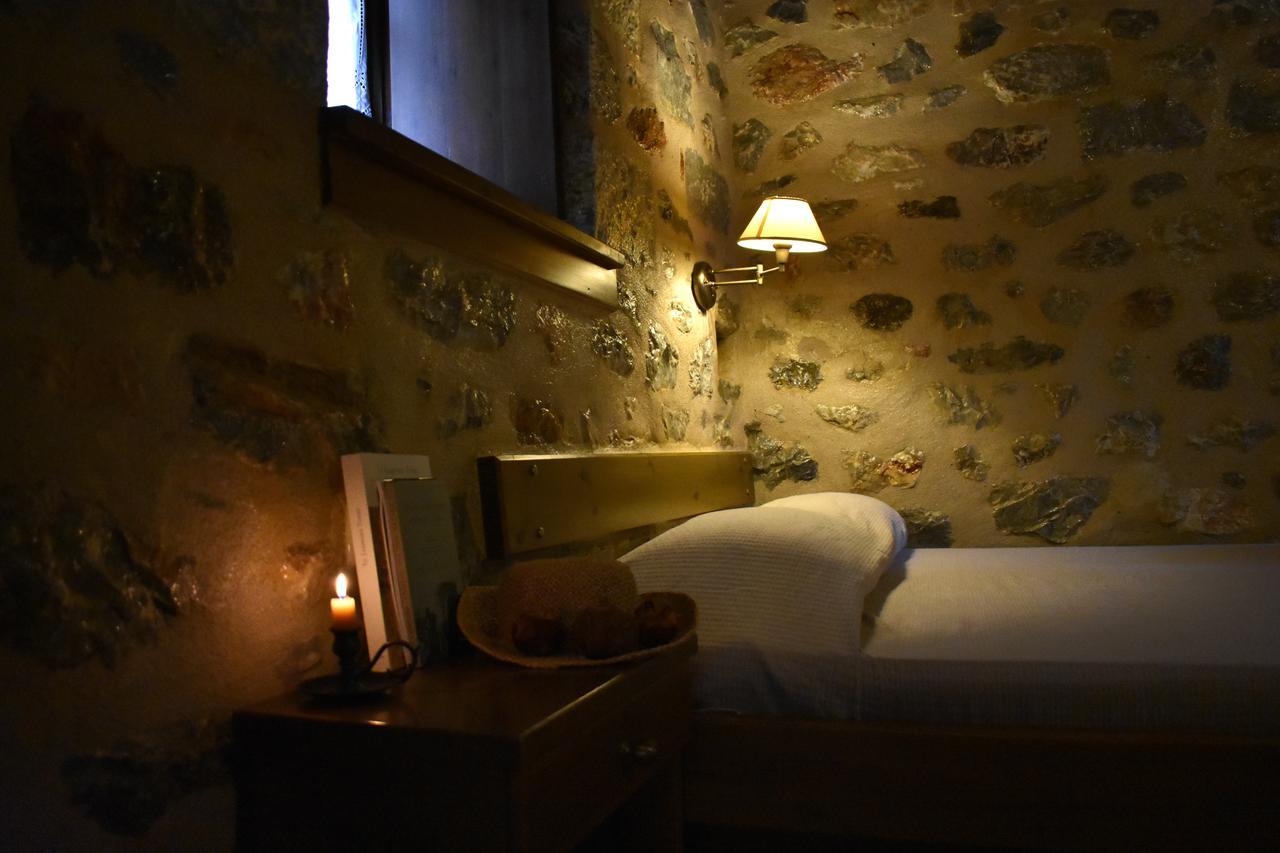 Hotel Pyrgoi Theodorakaki: O Yerolimin Extérieur photo